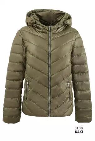 Doudoune courte � capuche kaki v�tement mode conjuguant confort, style et modernit�