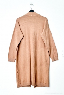 Gilet mi-long Camel v&ecirc;tement en tricot &agrave; la coupe confortable et au style contemporain &agrave; l'allure chic