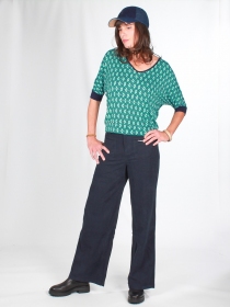 Pantalon velours marine v&ecirc;tement f&eacute;minin chic et profond