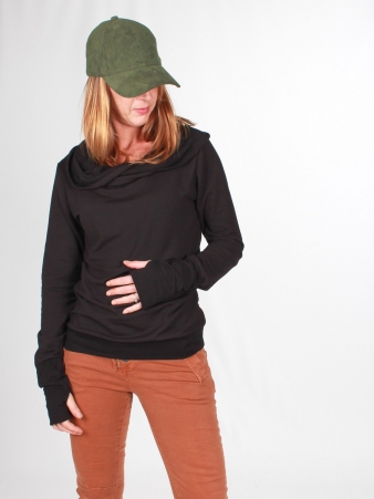 Pull Witch noir maille �l�gante