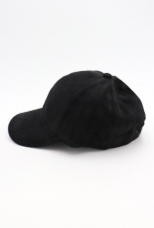 Casquette su�dine Noir pi�ce vestimentaire � l'allure tendance