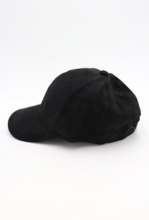 Casquette su&eacute;dine Noir accessoire textile au look moderne