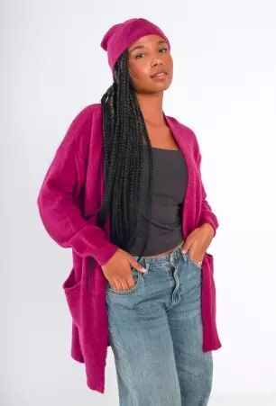 Gilet long alpaga Mauve pi�ce cosy � la ligne actuelle et aux finitions propres
