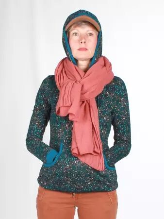 Echarpe Rose poudr� cr�ation textile � l'identit� forte et � la ligne actuelle