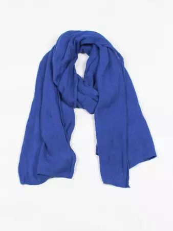 Echarpe Bleu �lectrique cr�ation textile � l'identit� forte et � la ligne actuelle