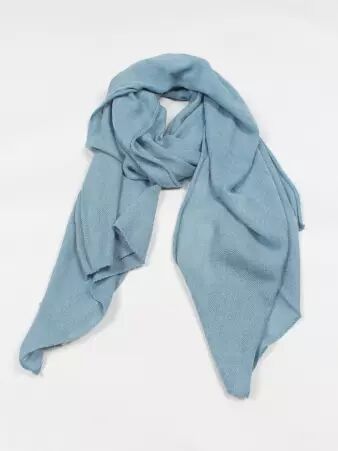 Echarpe Bleu Celadon article mode au style affirm� et aux finitions soign�es