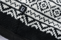 Bonnet Brandit noir bonnet mode &agrave; l'esth&eacute;tique contemporaine