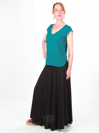 Jupe longue Esm� Noir v�tement en maille � la coupe confortable et au style contemporain