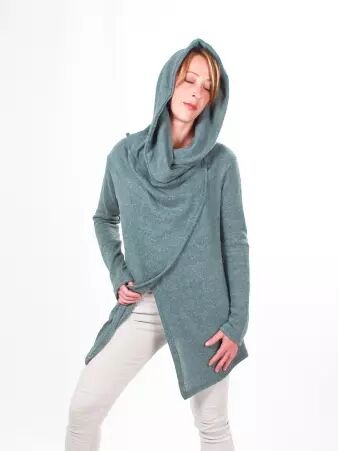 Gilet Kali Petrol cardigan f�minin � l'allure contemporaine