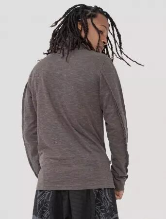 Kafiya Jumper Charcoal v�tement chaud au coloris charbon �l�gant