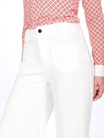 Pantalon velours blanc pi�ce mode textur�e et d�licate