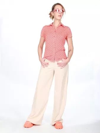 Pantalon velours beige clair pi�ce mode douce et confortable
