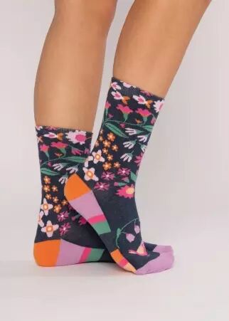 Chaussette walpurgis night socks accessoire textile au look moderne