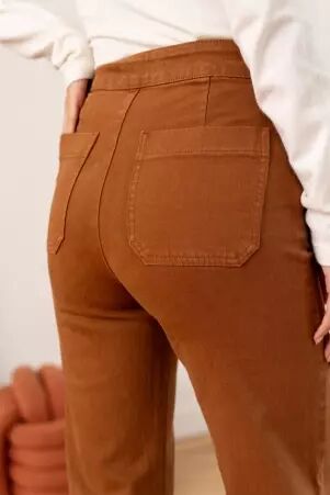 Pantalon � pont Victorine Camel pi�ce mode chic facile � associer