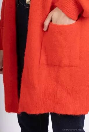 Gilet long alpaga Orange v�tement chaud � la coupe fluide et au style contemporain