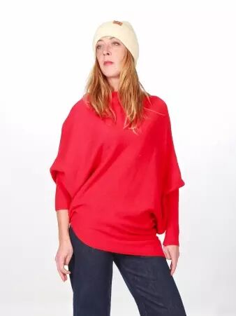 Sweat asymetrique touch� cachemire Rouge sweat rouge intense asym�trique affirm�