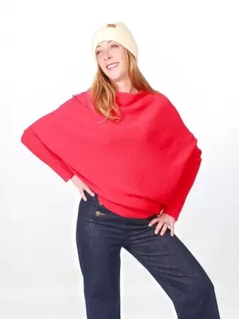 Sweat asymetrique touch� cachemire Rouge sweat rouge intense asym�trique affirm�