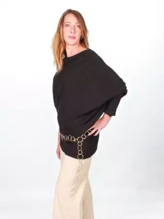 Sweat asymetrique touch� cachemire Noir sweat noir fluide � l'allure sobre