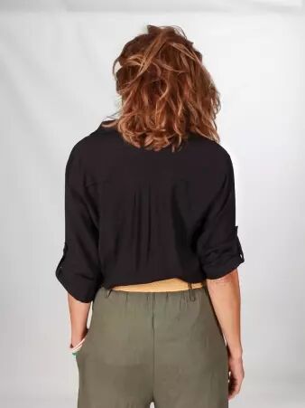 Chemise velours Noir article mode au design soign�