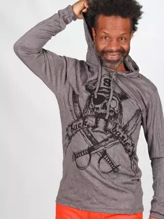 Hoodie Pirate Stone maille douce offrant un port� agr�able et �l�gant