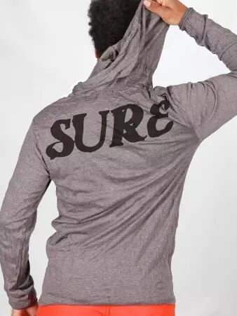 Hoodie Pirate Stone maille douce offrant un port� agr�able et �l�gant