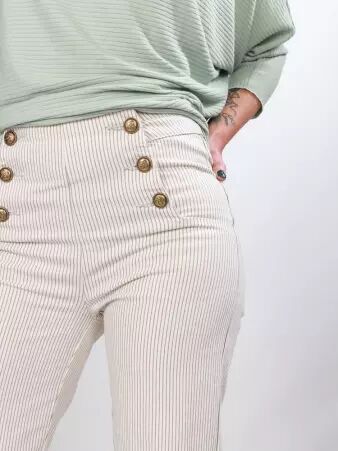 Pantalon � pont Victorine Rayures vertes pantalon � pont rayures vertes graphique