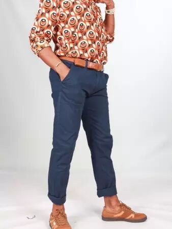 Pantalon chino RIKA Navy pi�ce mode �l�gante � la coupe droite