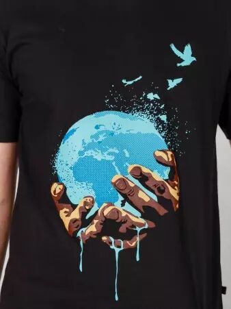 Tee shirt Melting Planet Noir t-shirt melting planet noir visuel engag�