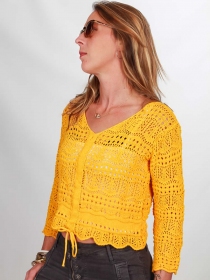 Top crochet moutarde