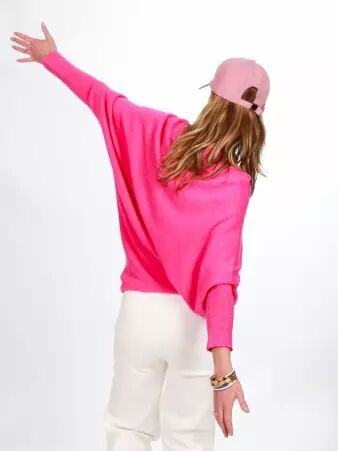 Sweat asymetrique touch� cachemire fuchsia sweat doux fuchsia pour look affirm�