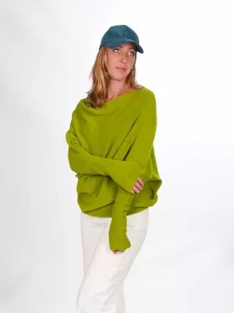 Sweat asymetrique touch� cachemire olive sweat confortable vert feutr�