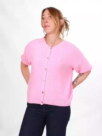 Gilet manches courtes alpaga Rose maille douce au toucher velout� et � l'allure actuelle avec finition soign�e