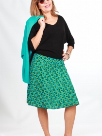 Jupe Esme courte Hardeol turquoise v&ecirc;tement mode &agrave; la silhouette harmonieuse et au look chic avec d&eacute;tail de finition