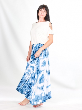 Jupe Yoko Tie dye Shibori v�tement f�minin graphique au style traditionnel revisit�