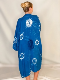 Kimono Haori Tie dye miru v&ecirc;tement l&eacute;ger &agrave; l'esth&eacute;tique artisanale