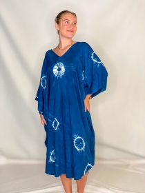 Kaftan Tie dye miru pi&egrave;ce mode d&eacute;contract&eacute;e au style estival