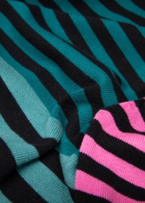 Cardigan Bright Side of Life colorful magic show