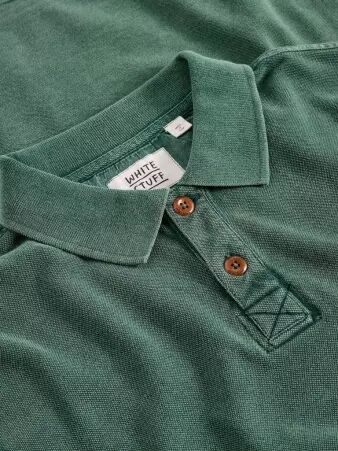 Polo Whitestuff vert polo vert naturel � l'esth�tique douce