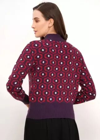 Geo pattern high neck knit article mode au design soign�