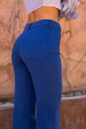 Pantalon wide leg bleu roi pantalon large bleu roi � la couleur intense