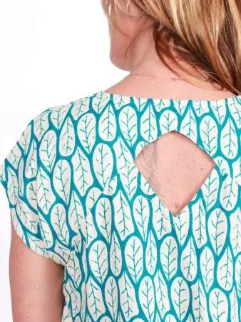 Top Edwin Blue hoja top fluide bleu motif hoja