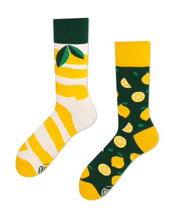 Chaussettes deparaill�es The lemons �l�ment mode � l'esth�tique actuelle