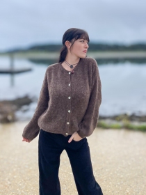 Gilet alpaga 6 boutons Chocolat v&ecirc;tement mode &agrave; l'allure &eacute;l&eacute;gante