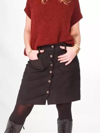 Jupe Louise Noir pi�ce vestimentaire au caract�re actuel et aux finitions propres