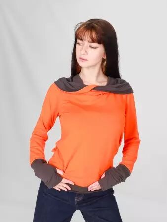 Pull witch Orange