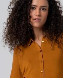 Chemise ajust&eacute;e en viscose de bambou Ocre