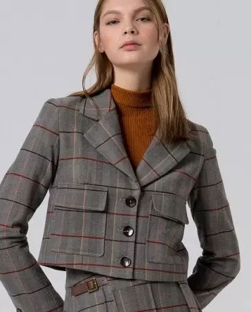 Blazer court � carreaux avec doublure imprim�e camel