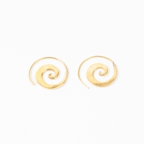 Boucles d\'oreilles spirales laitonnées