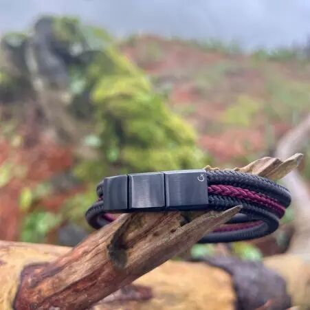 Bracelet mistral Noir et lie de vin