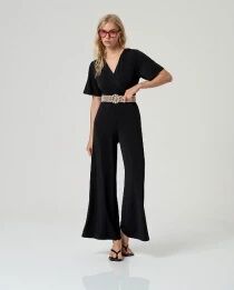 Combinaison avec d&eacute;collet&eacute; crois&eacute;